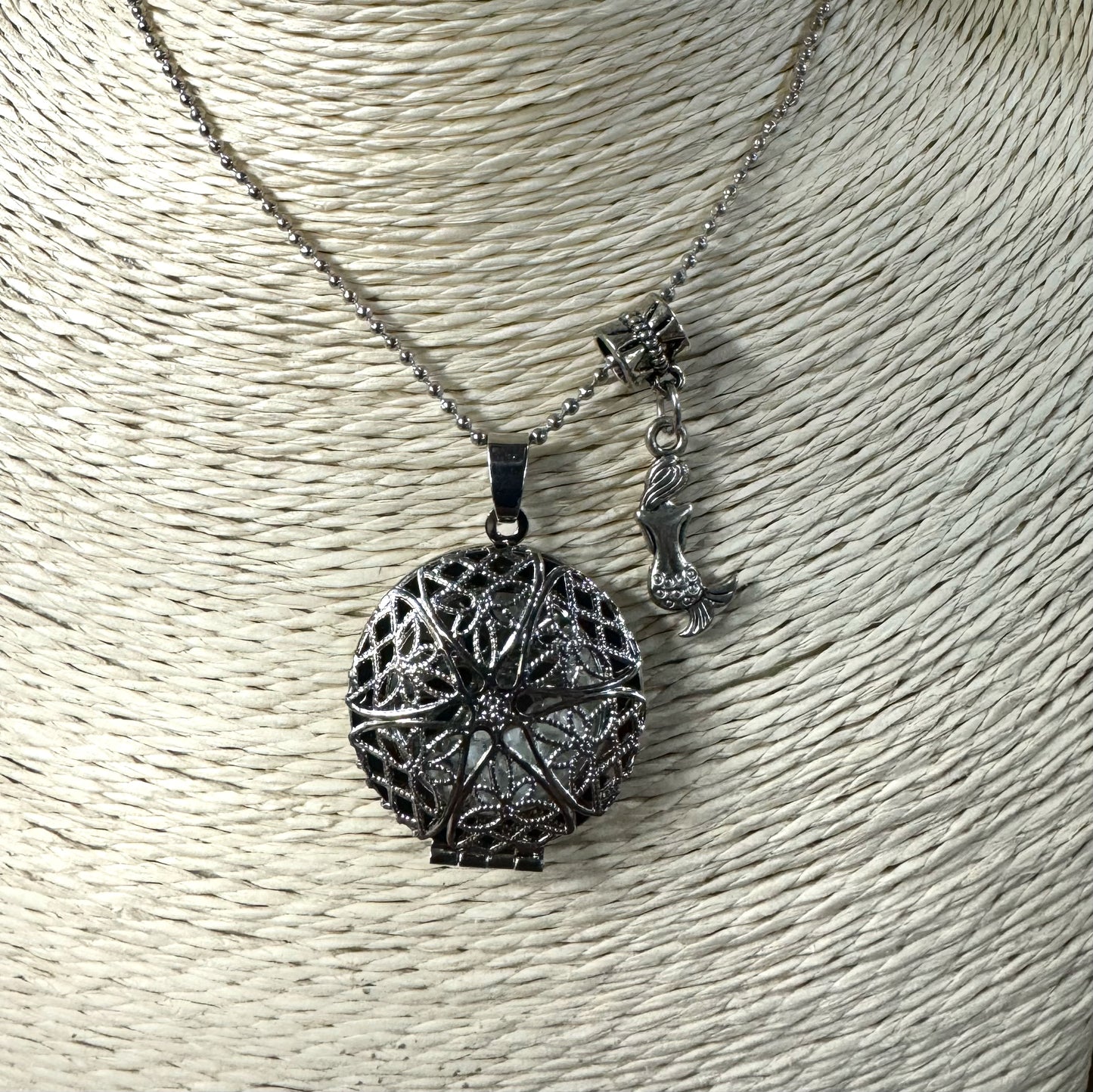 Glowing Mermaid Tears Necklace