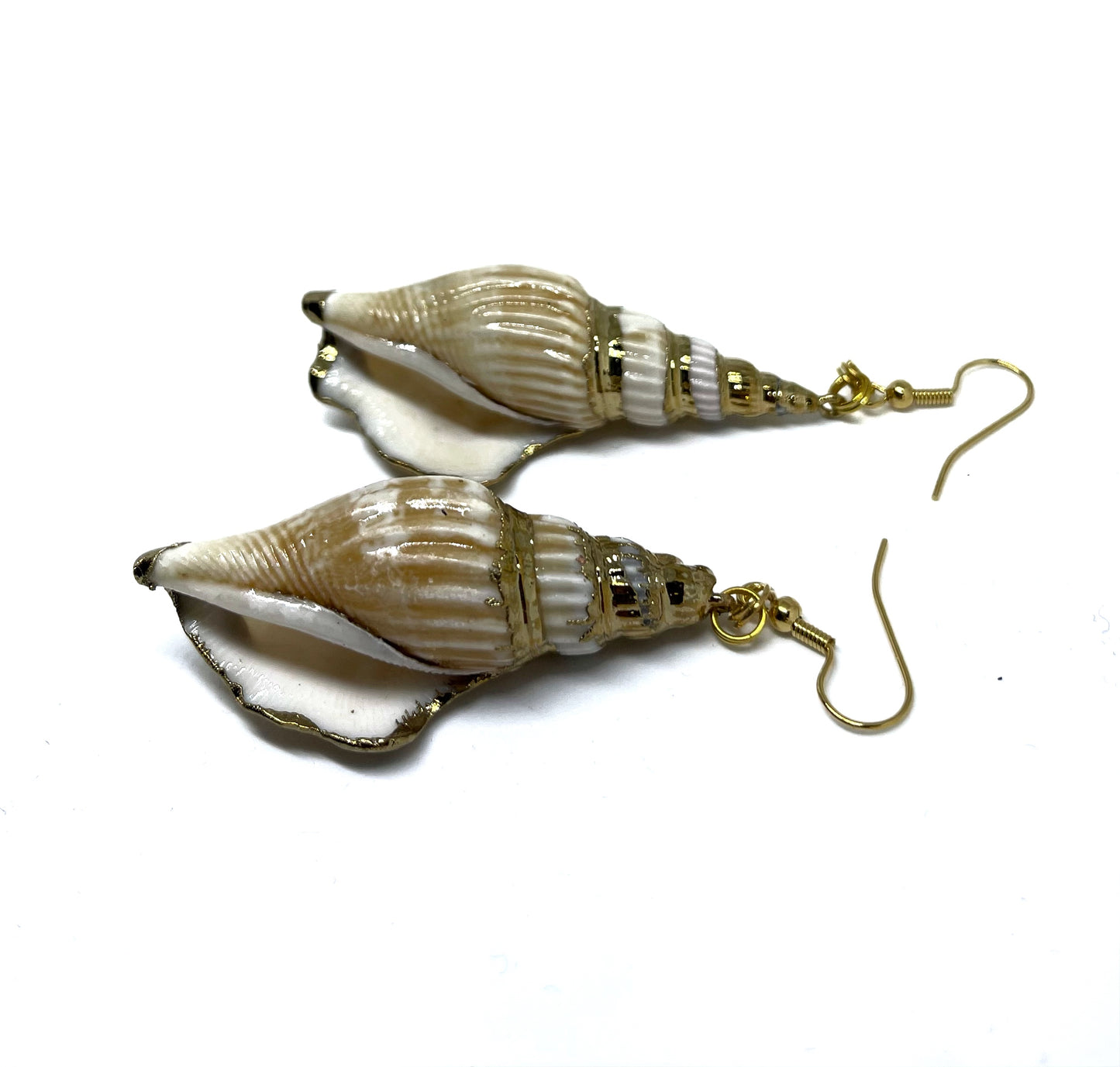 shell dangle earrings
