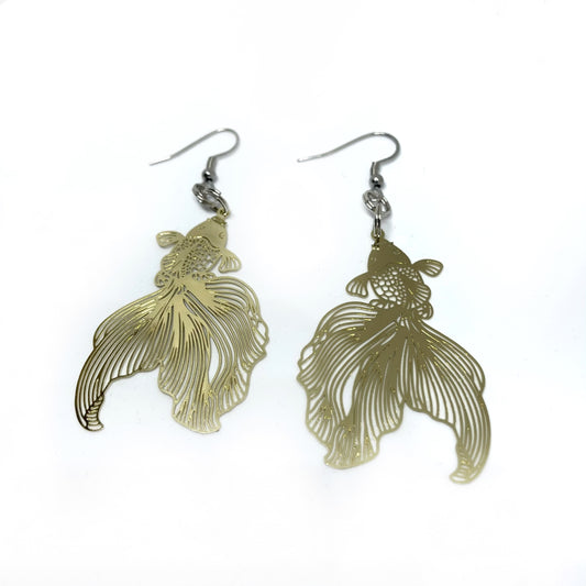 fish stamping gold earrings