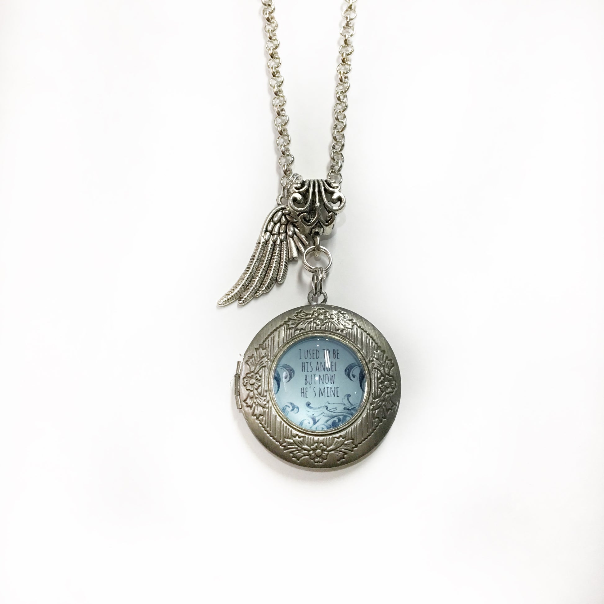 memory photo locket necklace