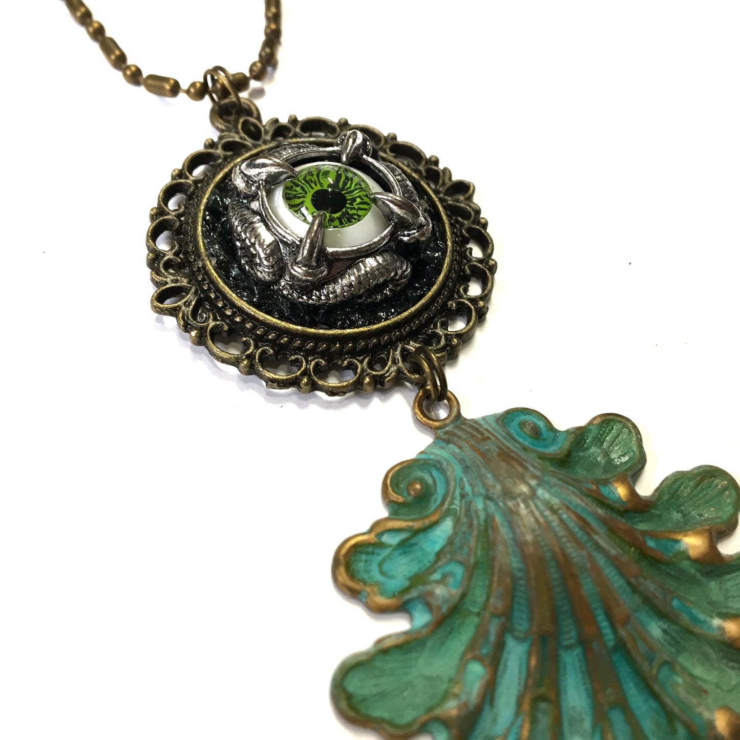 vintage patina anthologie necklace