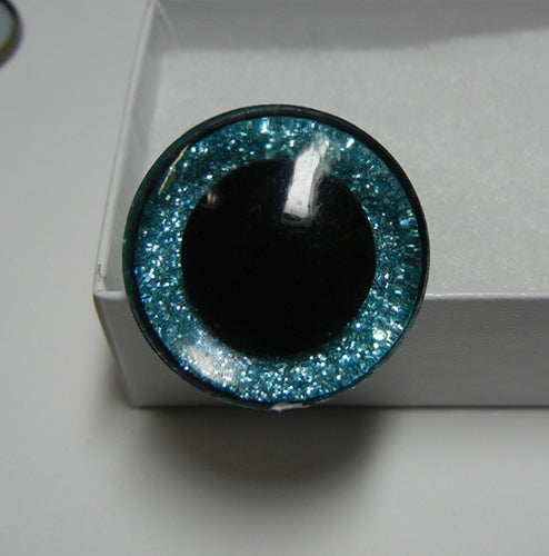 diy color eye craft disc with eye